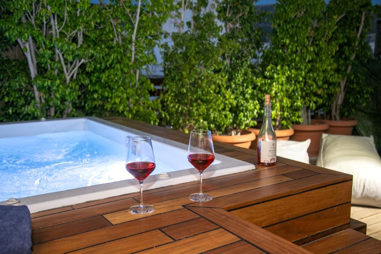 Appartement Beautiful Penthouse In Athens With Outside Jacuzzi Extérieur photo