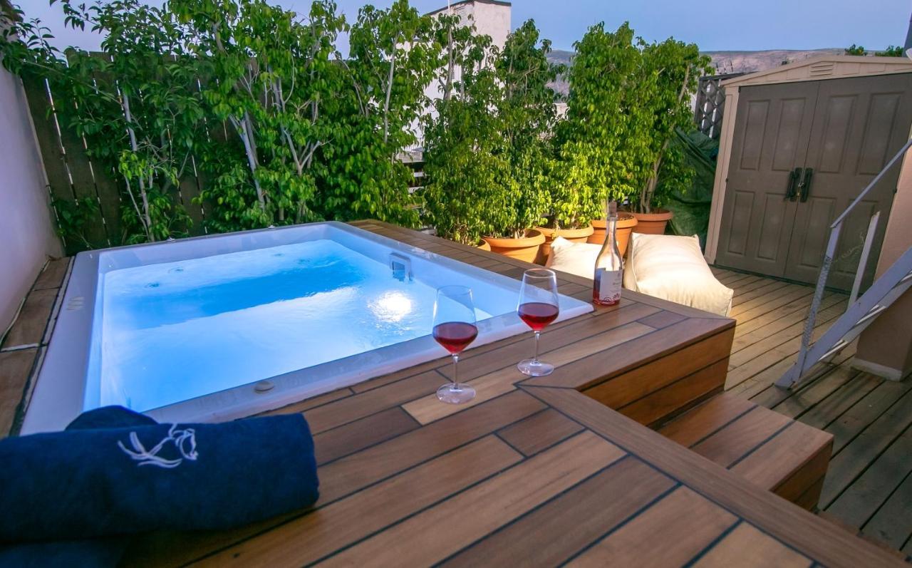 Appartement Beautiful Penthouse In Athens With Outside Jacuzzi Extérieur photo
